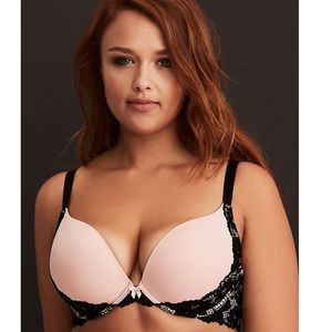 Darling Black Lace & Blush Padded Push Up Bra NWOT